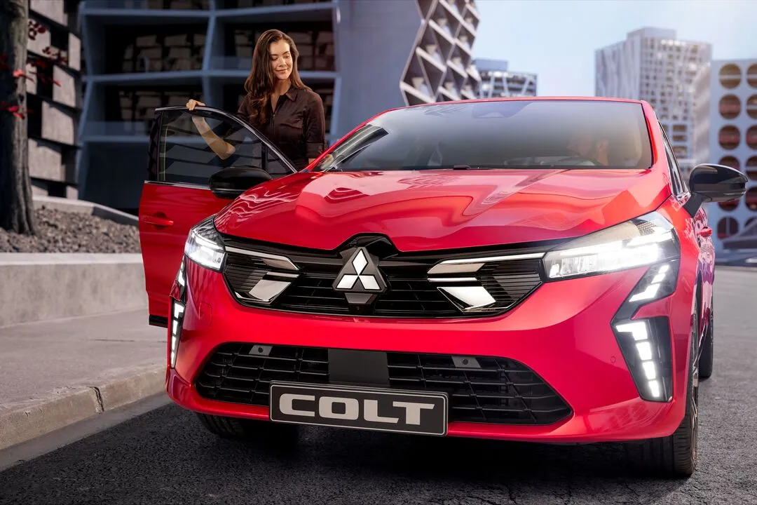 Mitsubishi Colt, prednji pogled