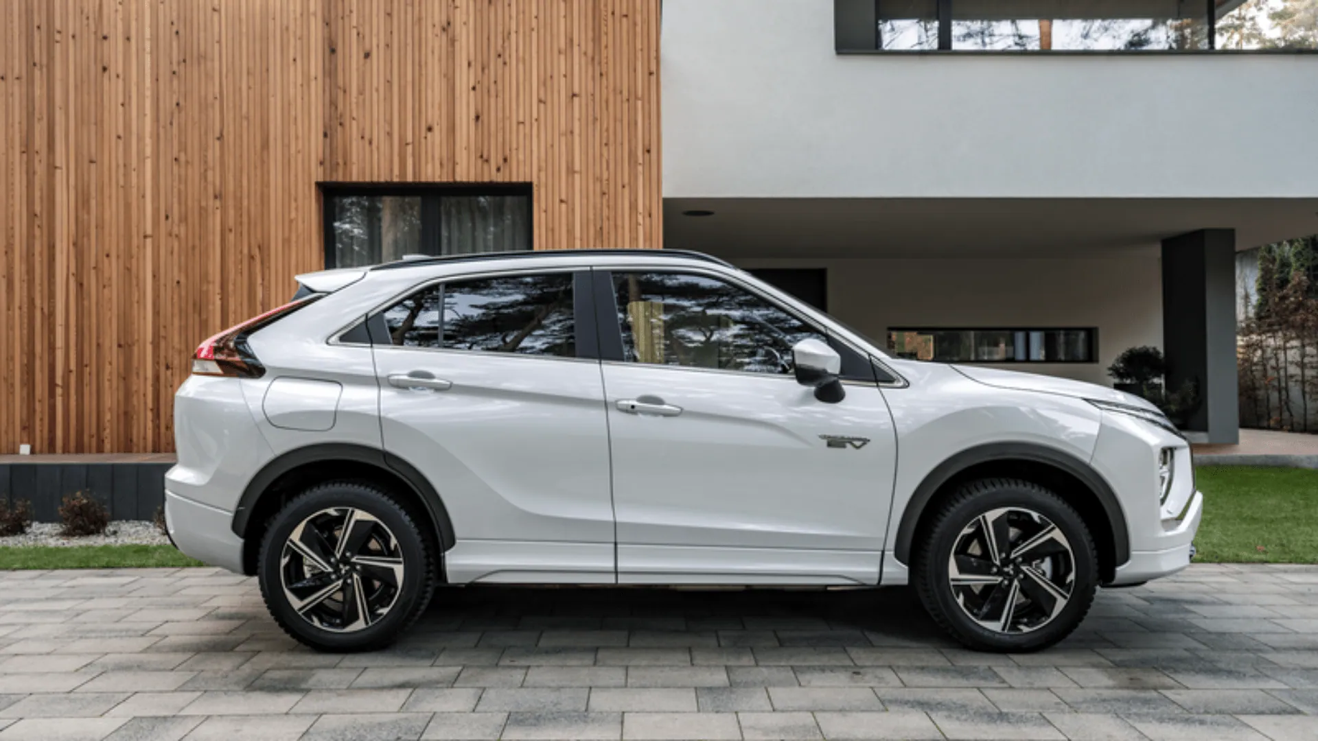 Mitsubishi Eclipse Cross PHEV